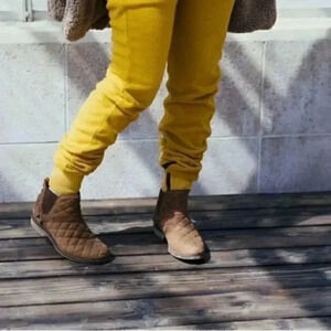 Teva De La Vina Dos‎ Quilted Chelsea Boots